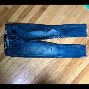 Madewell skinny skinny distressed jean